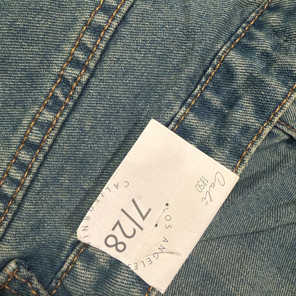 NWT Bow Blue Jeans with White Stripe - Picture 4 of 4